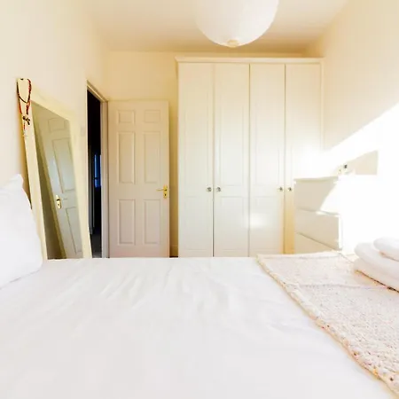 Guestready - Tranquil Retreat In Chapelizod 3* דבלין
