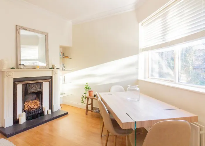 מלון Guestready - Tranquil Retreat In Chapelizod דבלין