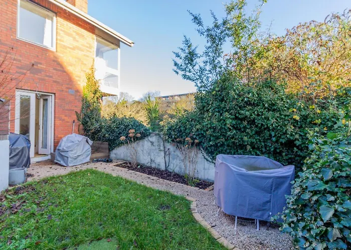 מלון Guestready - Tranquil Retreat In Chapelizod