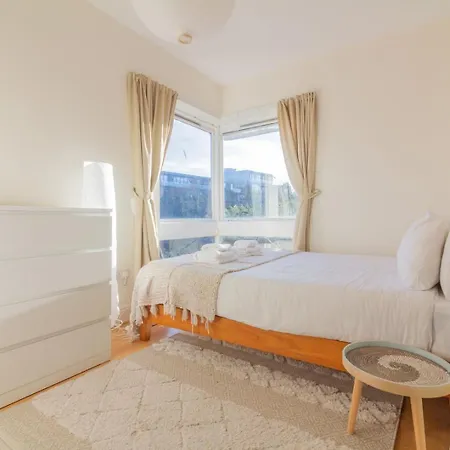 Guestready - Tranquil Retreat In Chapelizod Dublin