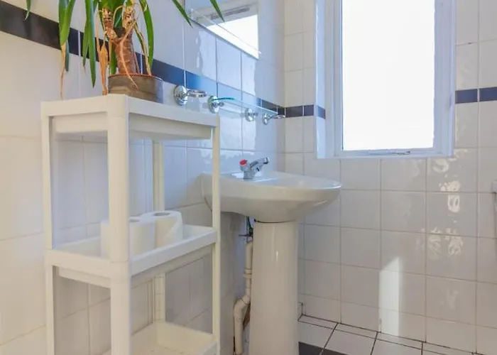 Guestready - Tranquil Retreat In Chapelizod 3* Dublin