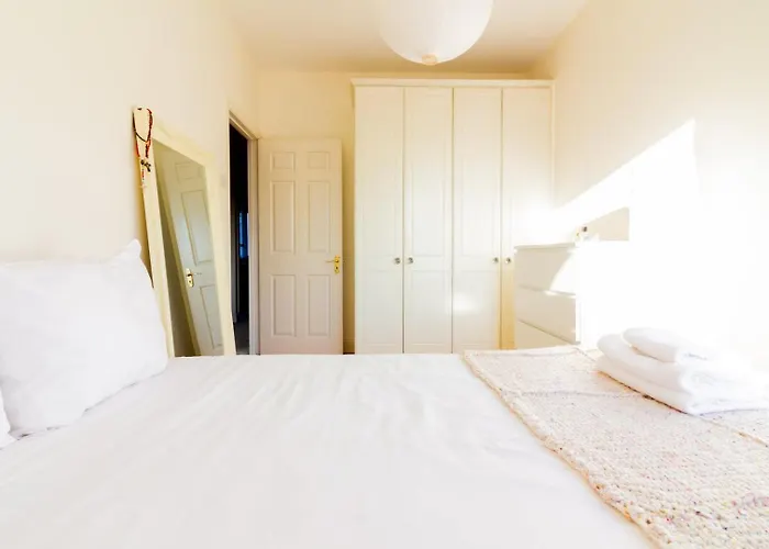 Guestready - Tranquil Retreat In Chapelizod 3* Dublin